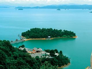 海蜃別墅鏡花緣湖畔