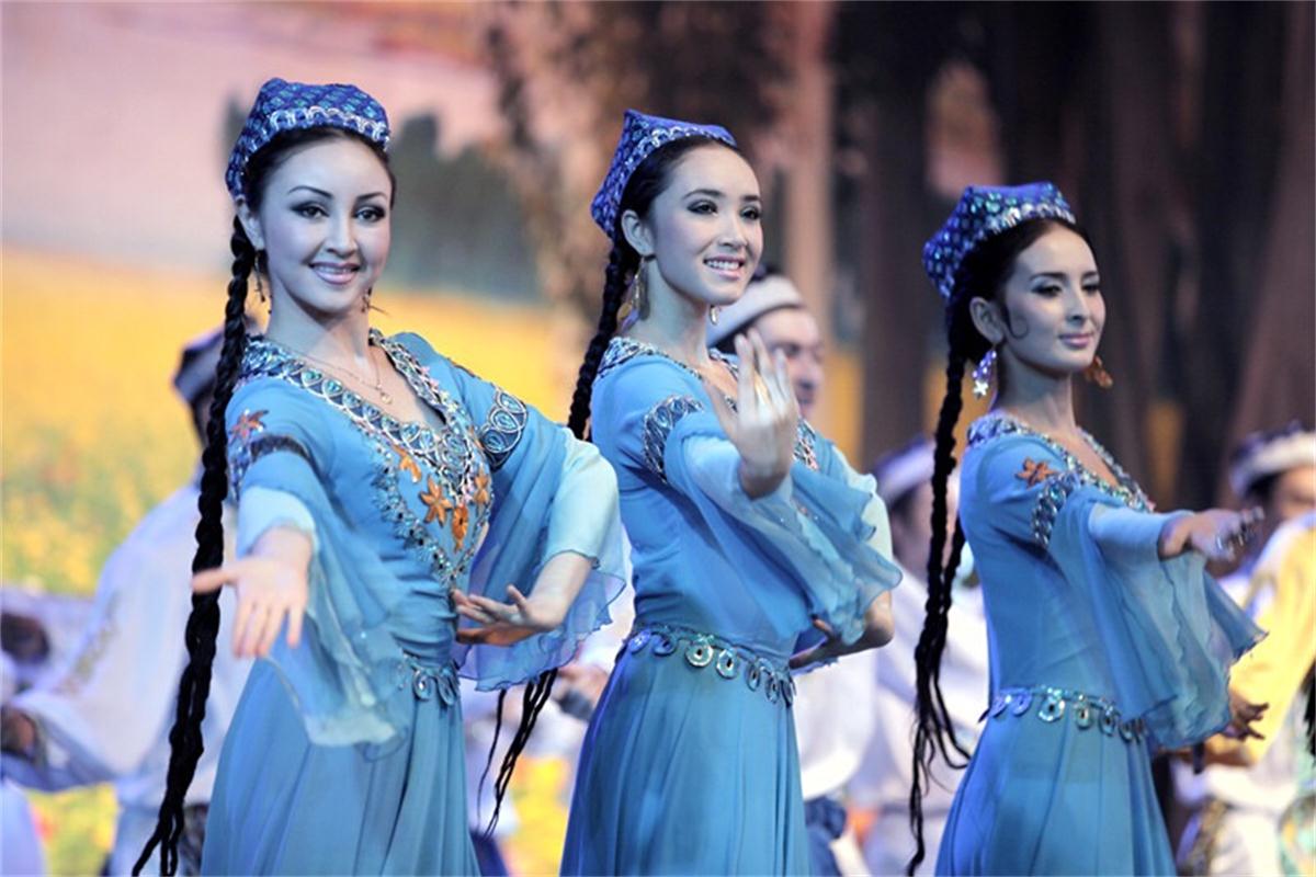 大巴扎歌舞晚宴3