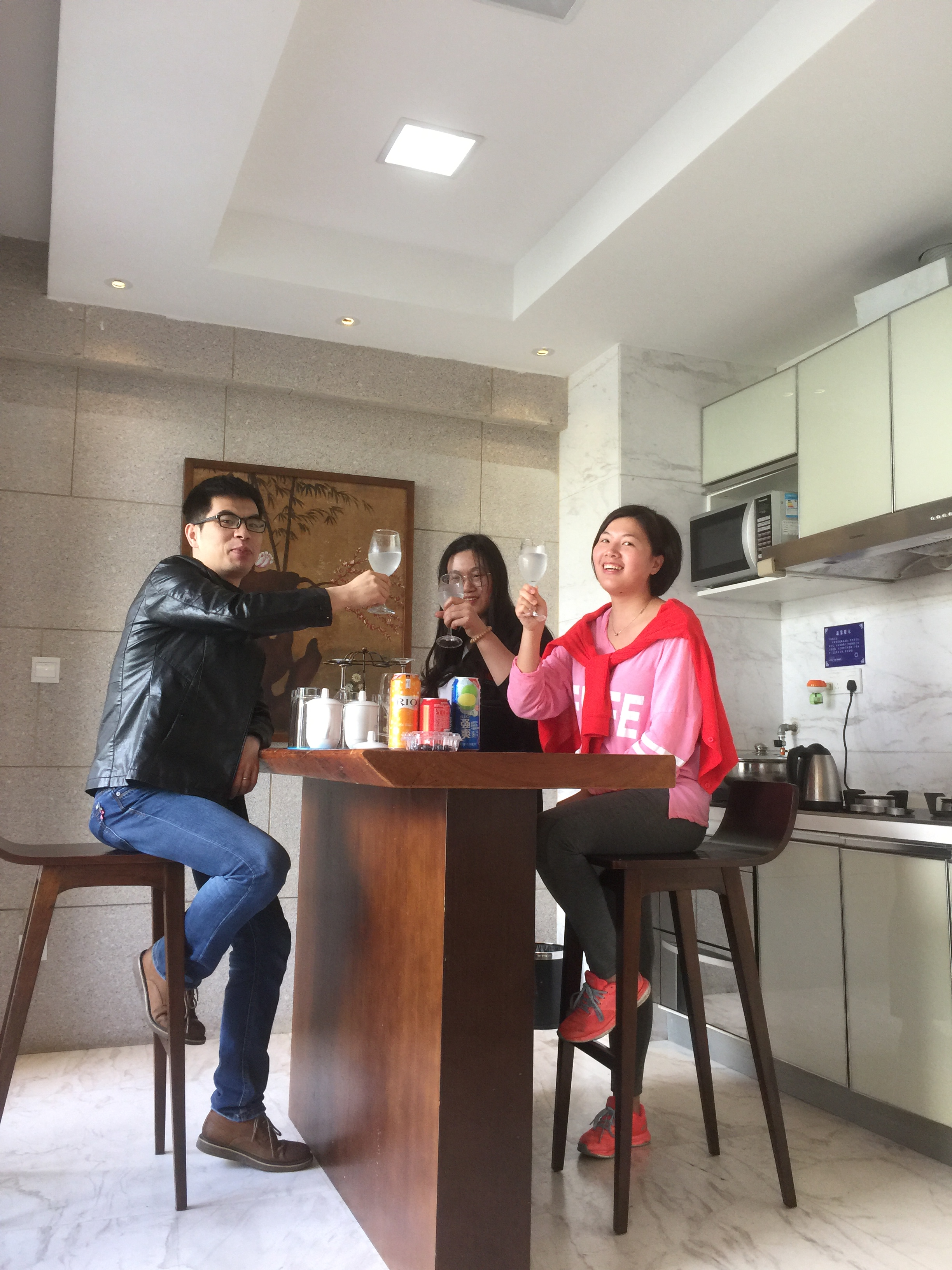 全球候鳥別墅吧臺