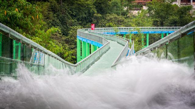 清泉灣玻璃漂流3