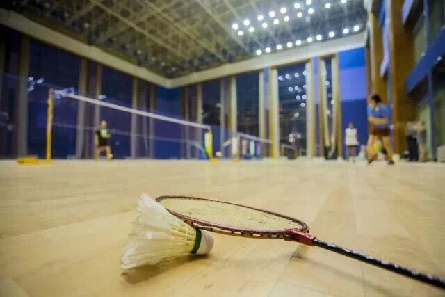 恒大酒店羽毛球