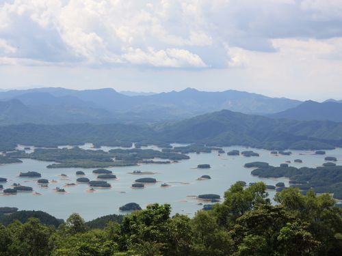 鳳凰峽千島湖.jpg