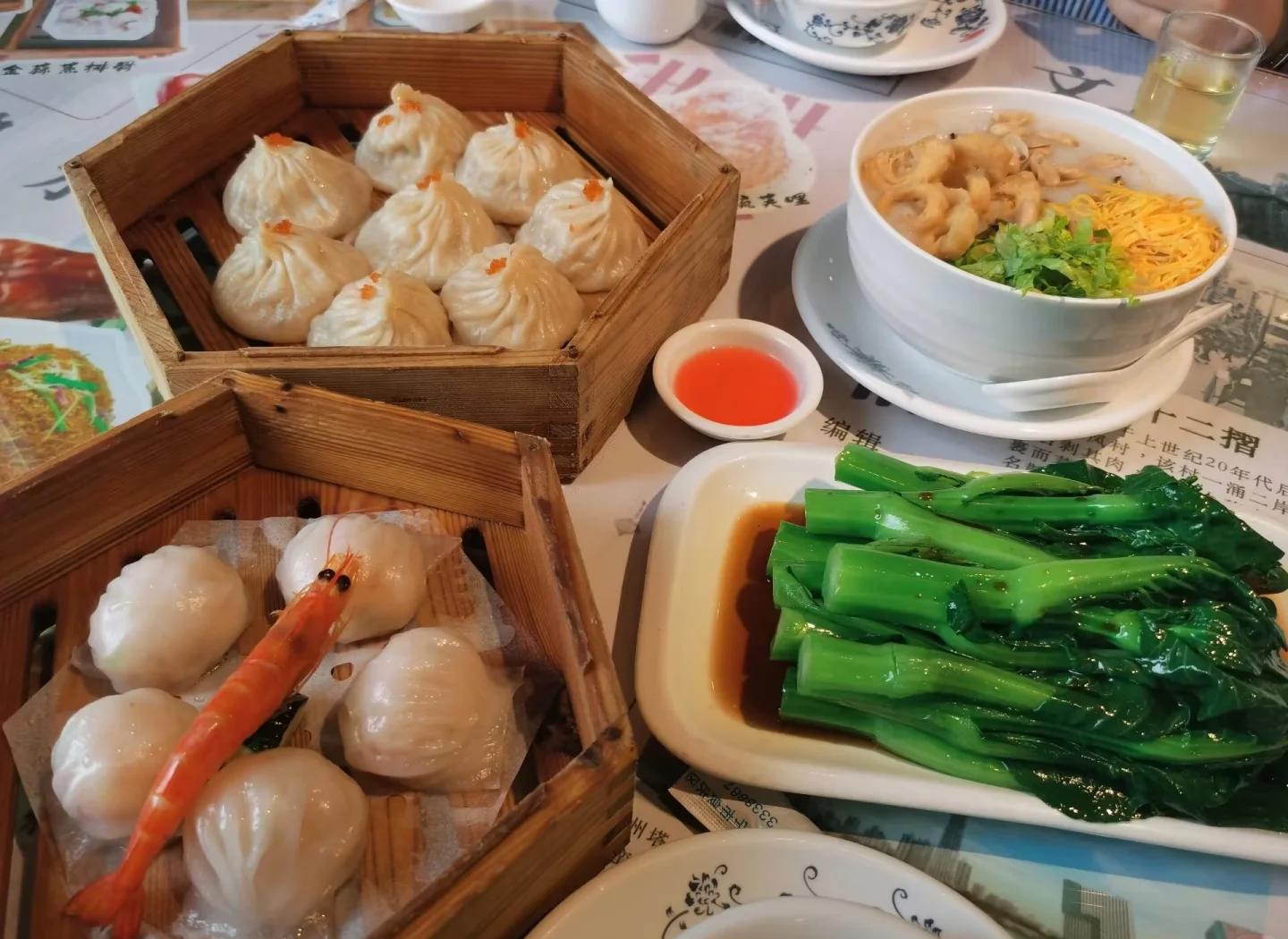 廣州美食西關(guān)地道早茶