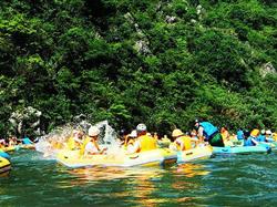 清遠黃騰峽勇士漂流·天門懸廊玻璃環形瀑布·純玩一天