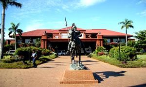 菲律賓伊洛克斯