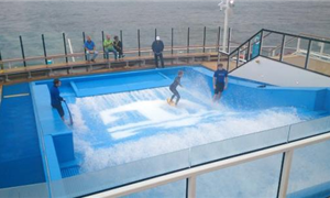 量子號夾板沖浪