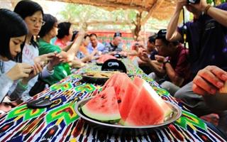 吐魯番維吾爾族家訪