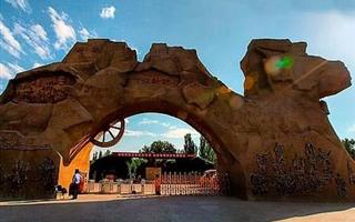 庫(kù)木塔格沙漠