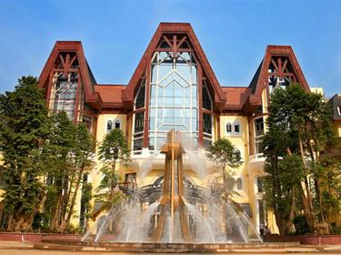 萬綠湖鏡花緣、巴伐利亞、桂山野人谷二日游