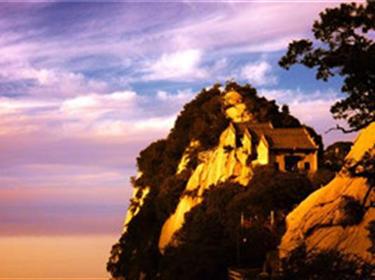 西安大明宮、大唐不夜城、大雁塔、壺口瀑布、黃帝陵軒轅廟、西岳華山、兵馬俑雙飛5天