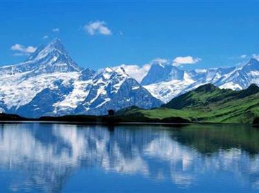 【大美新疆 行攝吐?tīng)柛侩p飛8天